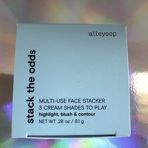 Alleyoop Stack the Odds Bronzer, Blush and Highlighter Compact